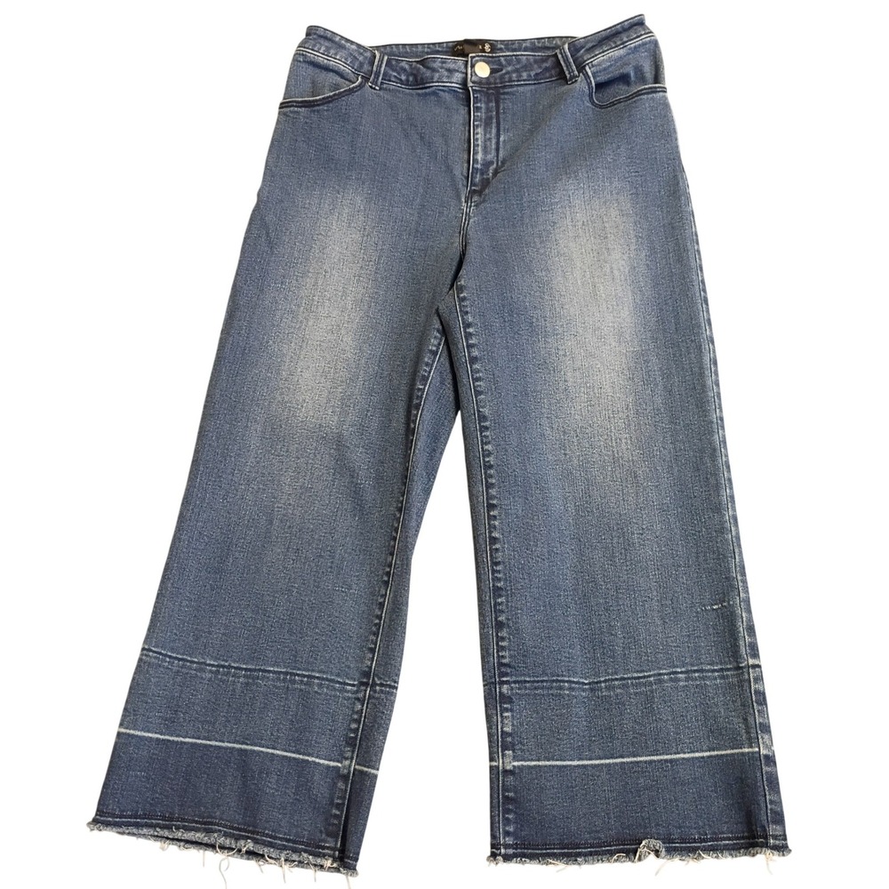 Susan Graver Wide Leg Jeans Womens 10 Blue Medium Wash Raw Hem Cropped Denim
